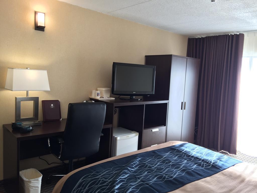 Comfort Inn Trois-Rivières Exteriör bild