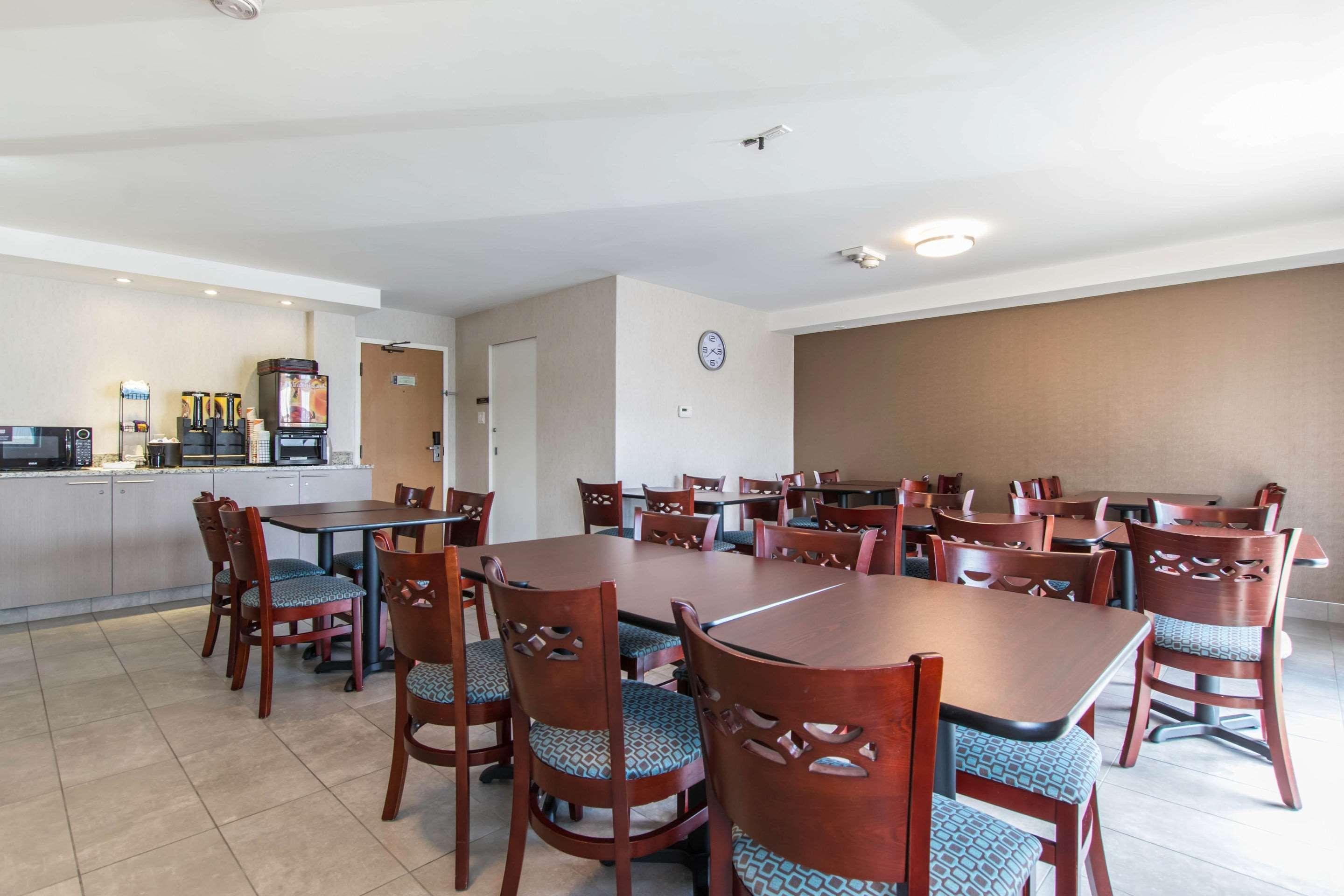 Comfort Inn Trois-Rivières Exteriör bild