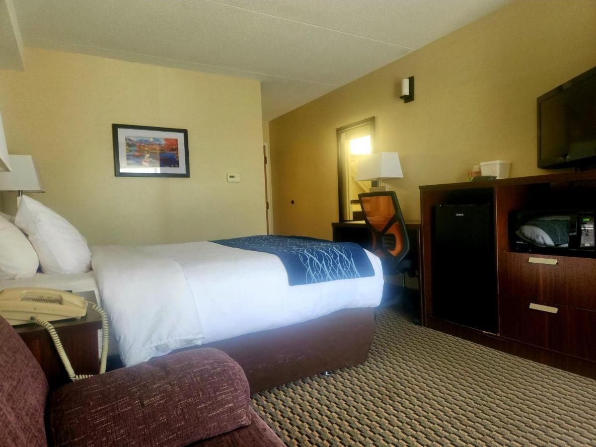 Comfort Inn Trois-Rivières Exteriör bild