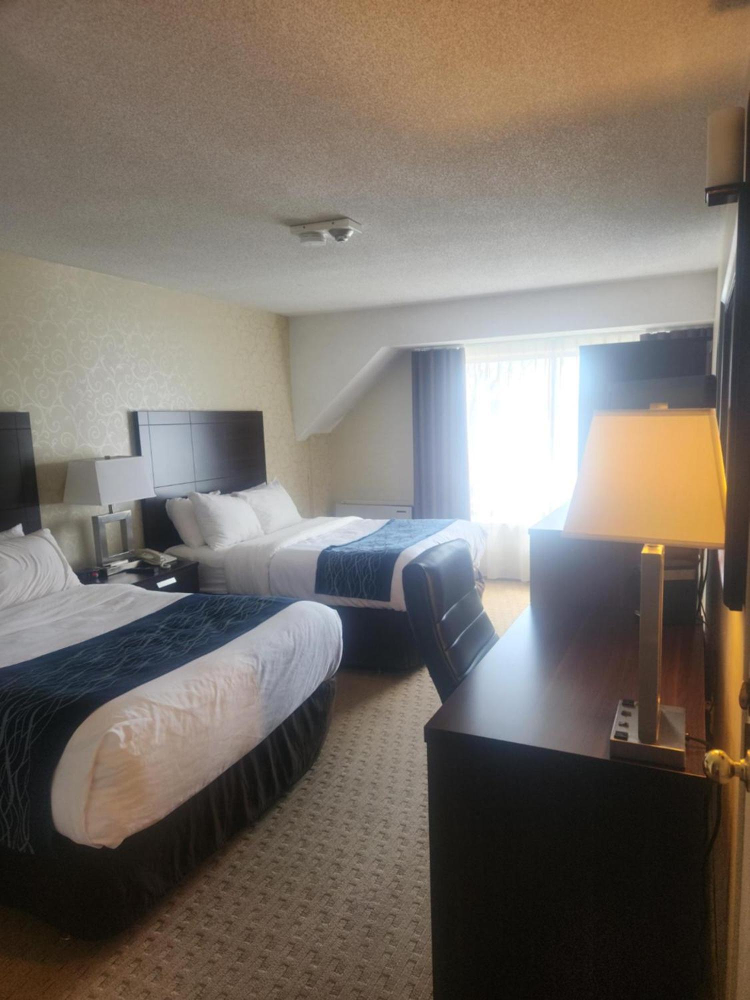 Comfort Inn Trois-Rivières Exteriör bild